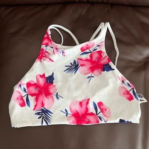 Cupshe bikini top. Size small